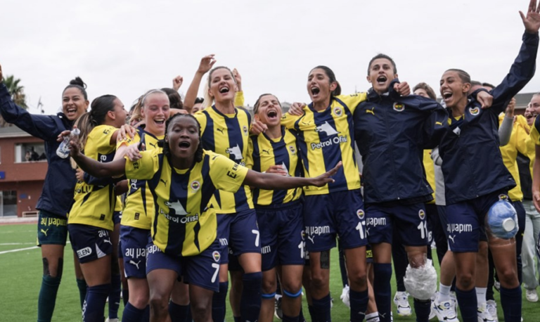 Fenerbahçe’den Galatasaray’a Sosyal Medyada Satar Nidası: Derbi Ateşi Sosyal Medyaya Sıçradı!