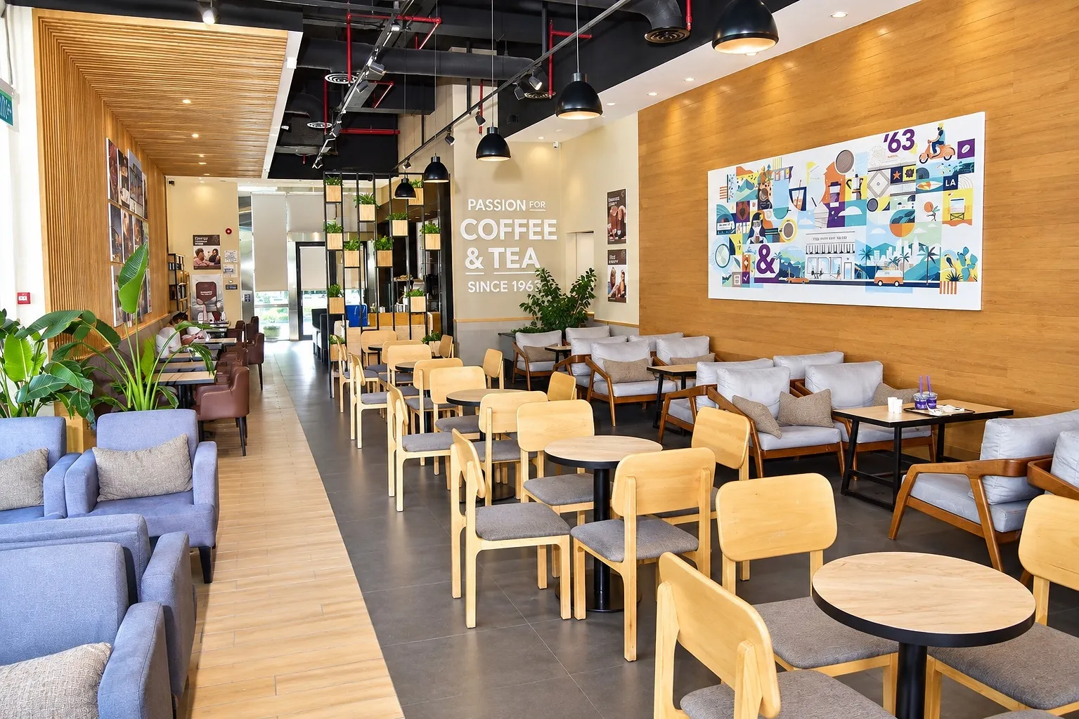 The Coffee Bean & Tea Leaf® ve Al-Ghunaim, Kuveyt’teki 130. kafe dönüm noktasını kutladı